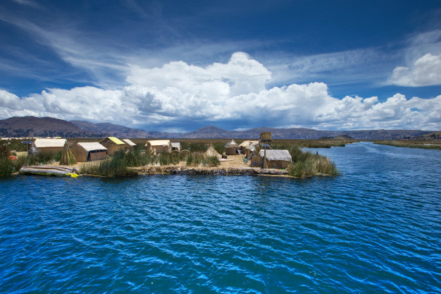 Islas del lago titicaca