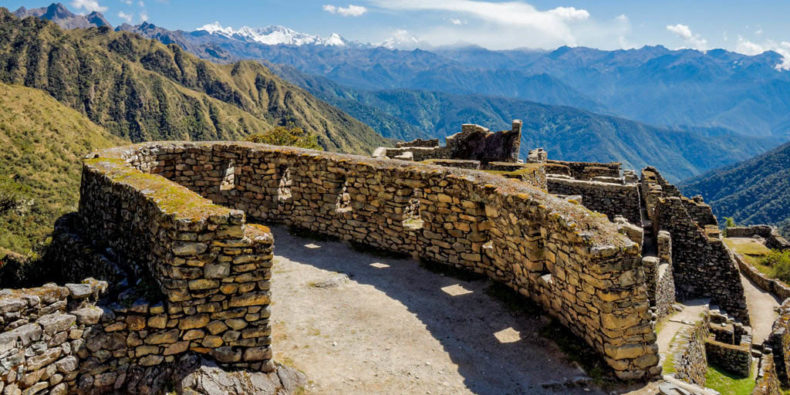 Ruines Incas sur le Chemin de l'Inca (Inca Trail).