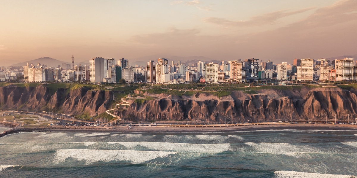 where to stay in miraflores