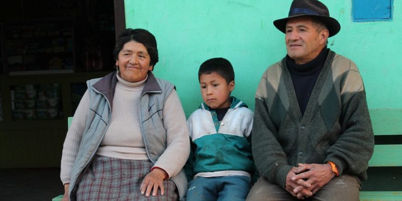 familia de la sierra peruana - que idioma se habla en Perú